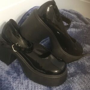 Glossy Black Platform Mary Jane Shoes